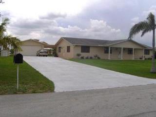 2901 144 Ter, Hollywood FL  33027-3782 exterior