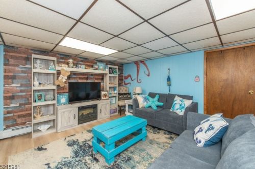 628 Main St, West Paterson NJ  07424-1020 exterior