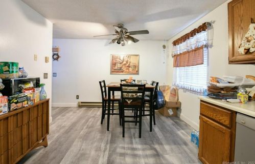 16 Edgehill Ave, Waterbury CT  06704-1825 exterior