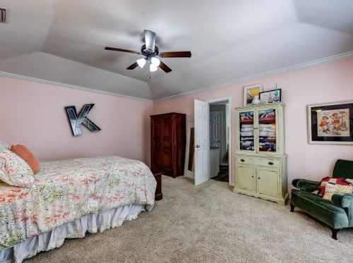 1218 Huntington Dr, Richardson TX  75080-2929 exterior