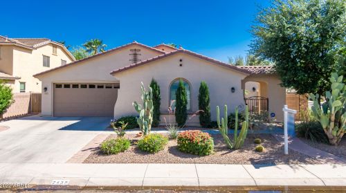 2435 Narrowleaf Dr, Gilbert, AZ 85298-3406