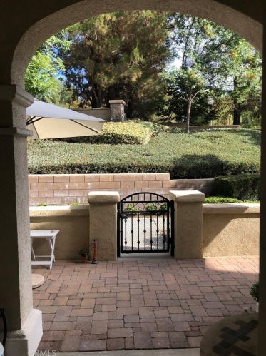 29064 Portland Ct, Temecula CA  92591-7594 exterior