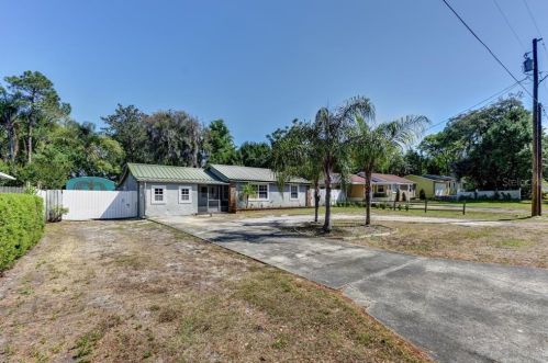 130 Coronado Rd, De Bary, FL 32713-2902