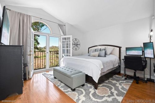 14796 Carmel Ridge Rd, San Diego CA  92128-3740 exterior
