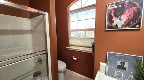 2 Burney Dr, Chico CA  95928-3805 exterior