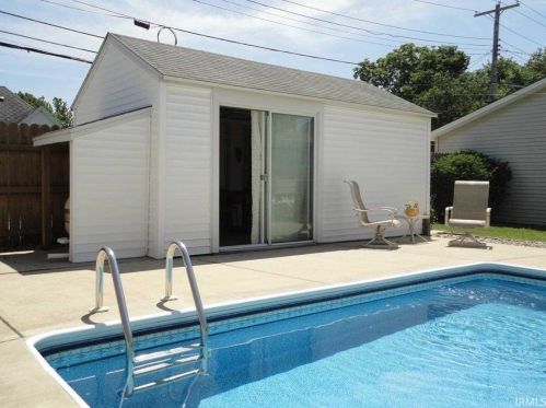 123 Marion St, Mishawaka IN  46545-6515 exterior