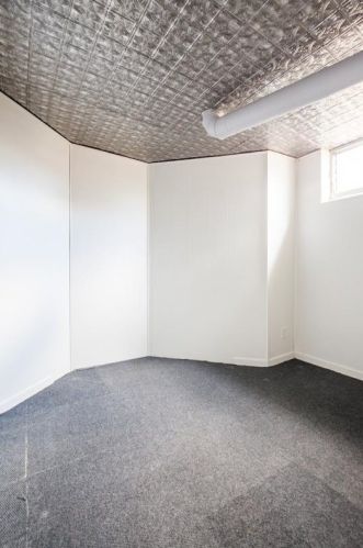 6341 Hamilton Ave, Cincinnati OH 45224-2011 exterior