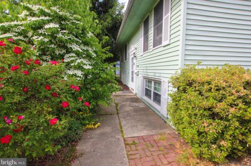 290 Gunning Bedford Dr, Dover, DE 19904-5418
