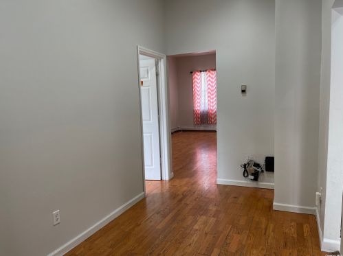 80 11 St, Huntington Station NY 11746-1729 exterior