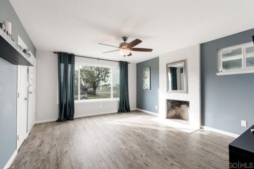 3717 Ashford St, San Diego CA 92111-3448 exterior