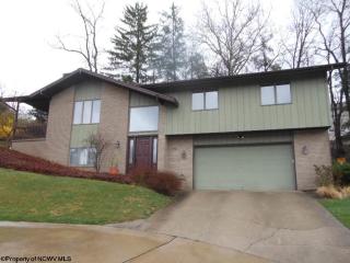 112 Greenwood Dr, Morgantown, WV 26505-2554