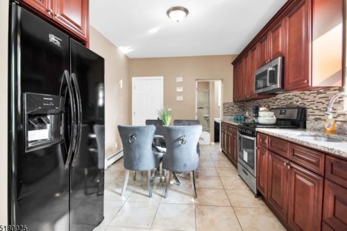 30 Grace St, Irvington NJ  07111-3506 exterior