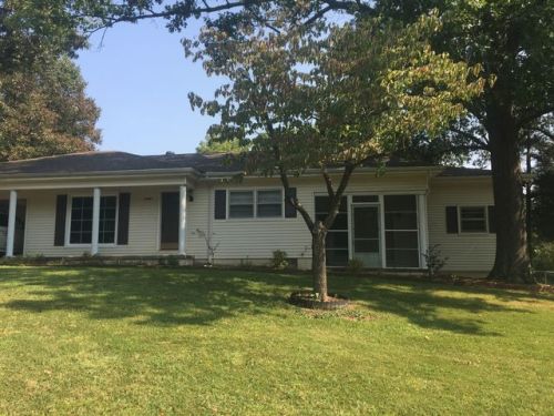 1100 Tucker Schoolhouse Rd, Madisonville, KY 42431-8886