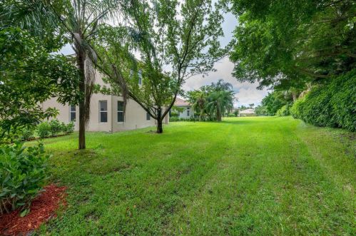 8588 Cobblestone Point Cir, Boynton Beach, FL 33472-4462