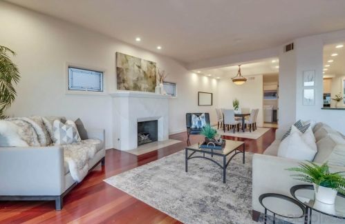 876 Armada Ter, San Diego CA  92106-3056 exterior