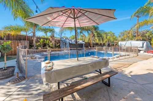 18495 Darin Dr, Perris CA  92570-9187 exterior