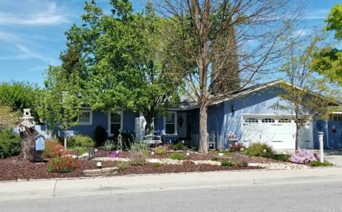 835 Red Cloud Rd, Lake Nacimiento, CA 93446-2954