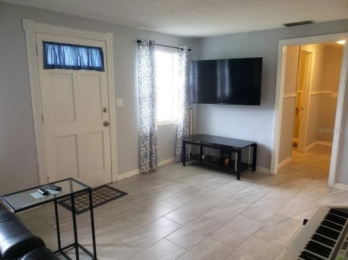 15 Estrella Rd, De Bary FL 32713-2931 exterior