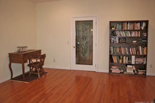 121 Jerry Daniels Rd, East Hampton CT  06447-1230 exterior