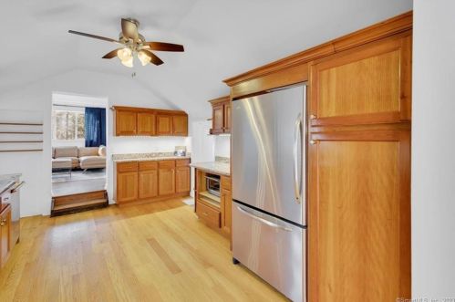 59 Lakeview Terrace Ext, Sandy Hook CT  06482-1467 exterior