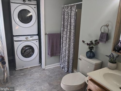 1234 Greene Acres Rd, Stanardsville VA  22973-2561 exterior