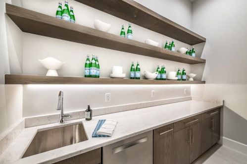 16035 Vetta Dr, Montverde FL  34756-3520 exterior