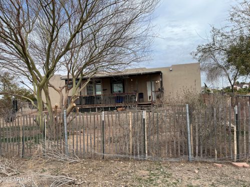 33635 Wedgewood Ave, Tonopah, AZ 85354-9009