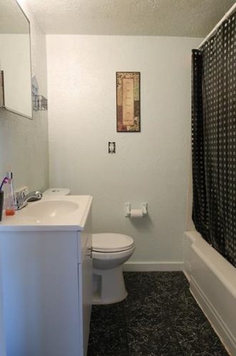 1879 Romine Ave, Mckeesport PA  15132-3547 exterior