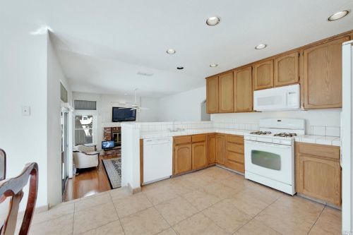 272 Sparrow St, Vacaville CA  95687-7225 exterior