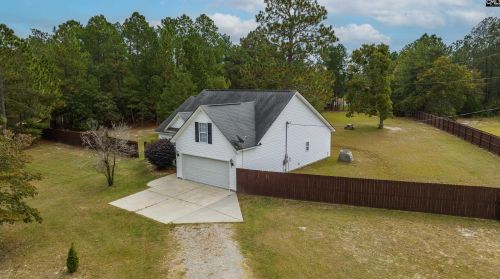 769 Crystal Springs Dr, Pelion, SC 29123-9343