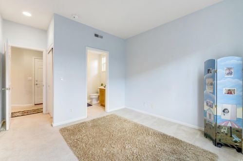 1409 Birdie Dr, Windsor CA  95492-8717 exterior