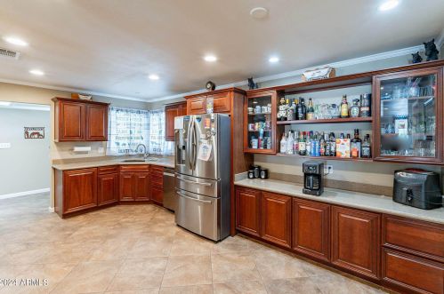 5752 Monte Cristo Ave, Glendale AZ 85306-2230 exterior