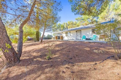 2655 Geneseo Rd, Lake Nacimiento CA  93446-7370 exterior