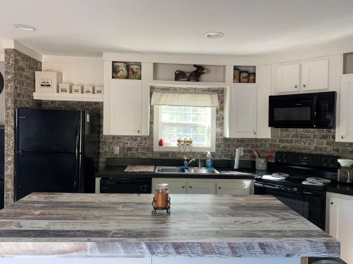 126 Meteyard Ln, Defuniak Springs FL  32433-6546 exterior