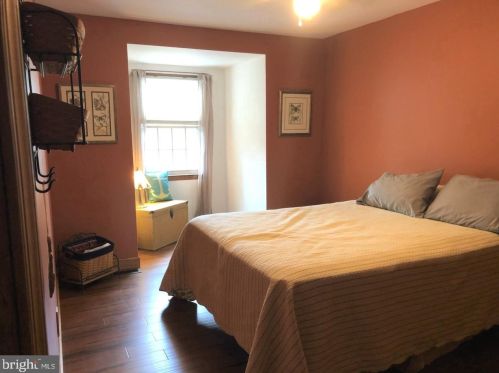 1331 Westminster Dr, Downingtown PA  19335-3652 exterior