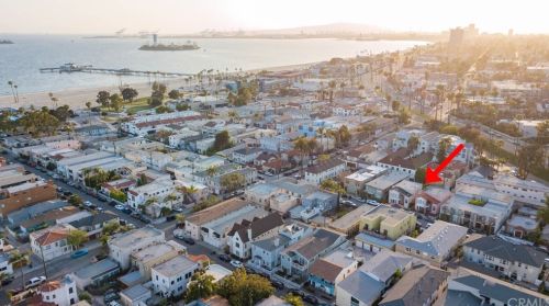 113 Bennett Ave, Long Beach, CA 90803-2935