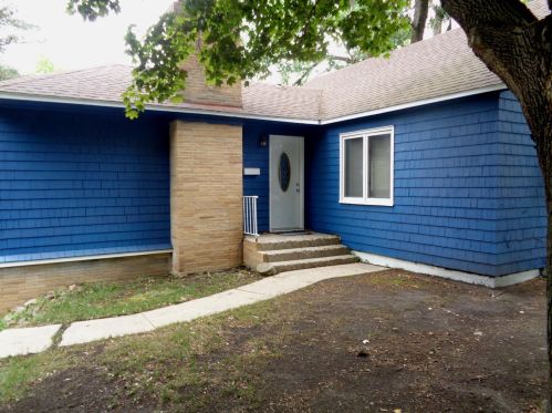 604 9th St, Montevideo, MN 56265-2223