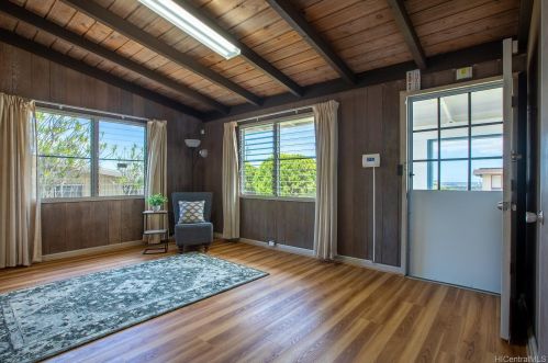 98-1260 Mahipua St, Aiea HI  96701-3433 exterior