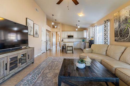 4205 Creosote Dr, Cave Creek AZ  85331-3813 exterior