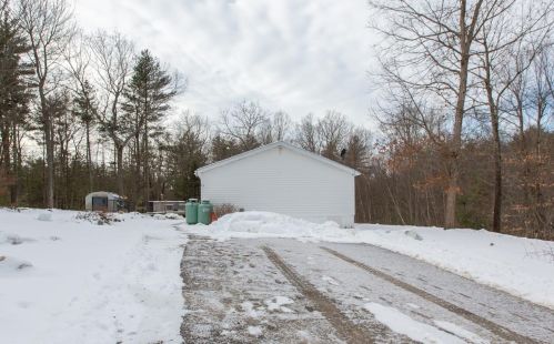 25 James Rd, Fremont NH  03044-3213 exterior