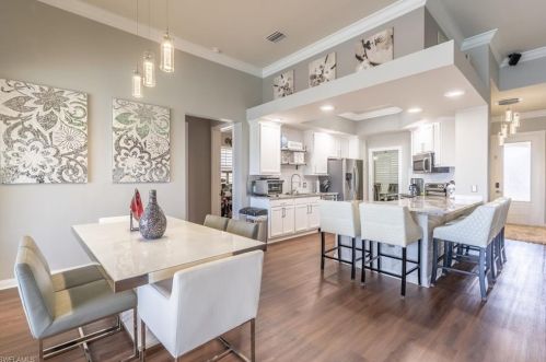 8506 Deimille Ct, Naples FL  34114-2712 exterior