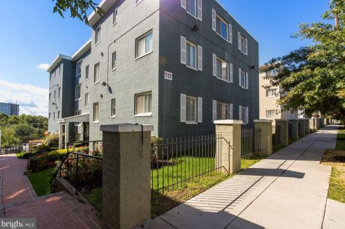 717 Brandywine St, Washington DC  20032-3556 exterior