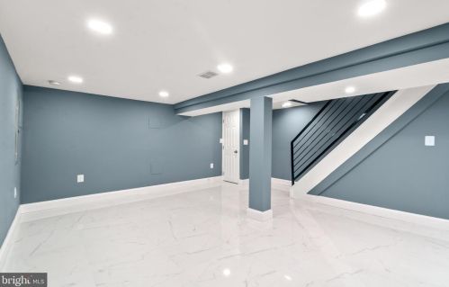 641 Franklin St, Washington DC 20017-1318 exterior