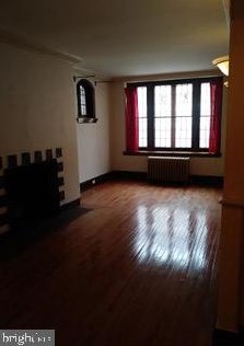 345 Hicks St, Philadelphia PA  19102-4906 exterior