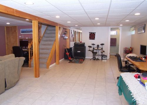 1278 Pulaski Rd, Elwood NY  11731-2020 exterior