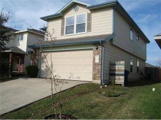 7416 Cayenne Ln, Austin TX  78741-7524 exterior