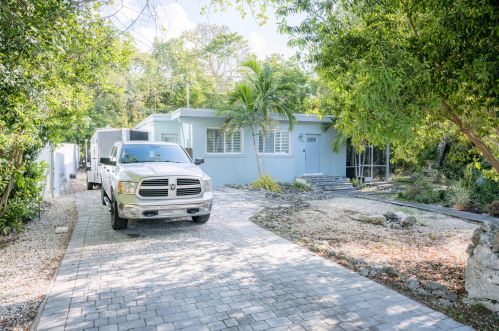 349 Mahogany Dr, Key Largo FL  33037-4518 exterior