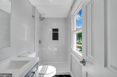 188 Tiffany Ln, Willingboro NJ  08046-3855 exterior