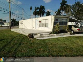 8591 18th Ct, Hollywood, FL