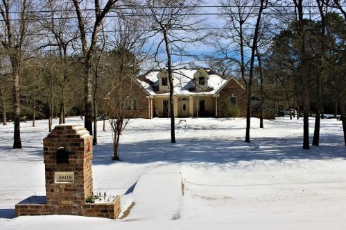 40418 Three Forks Rd, Magnolia, TX 77354-4631